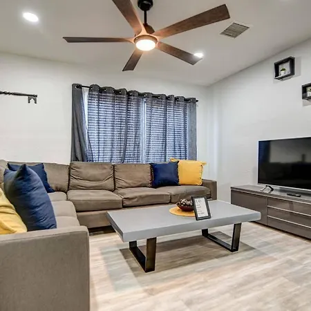 Modern Home-Downtown-3 Bedroom- King Bed Phoenix Exterior photo